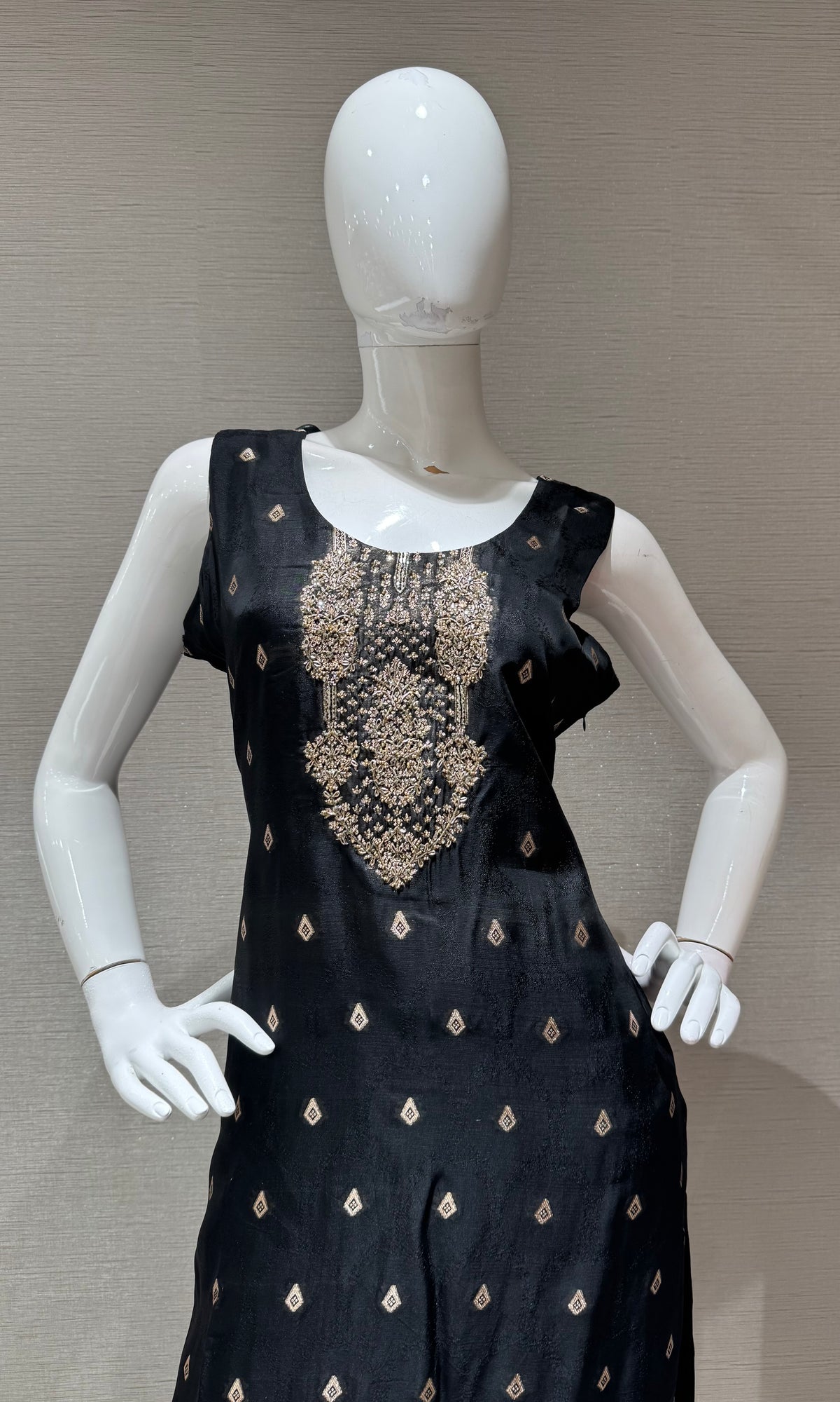 Black & Gold Banarasi silk Kurta Set with Dupatta